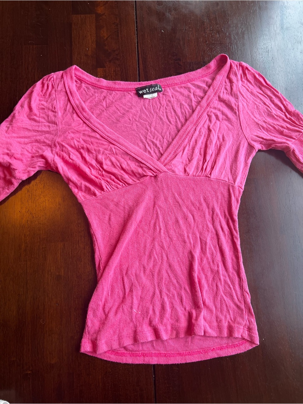Wet Seal Hot Pink Short Sleeve V-Neck Top
